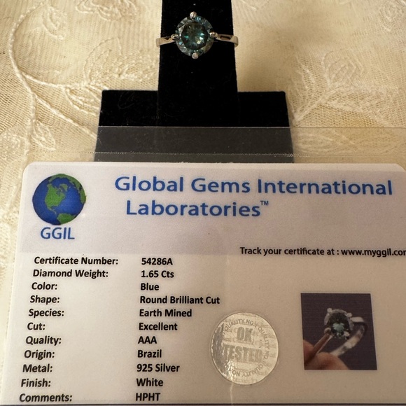 Genuine Blue Diamond 1.65 carats set in Sterling silver - Picture 9 of 12